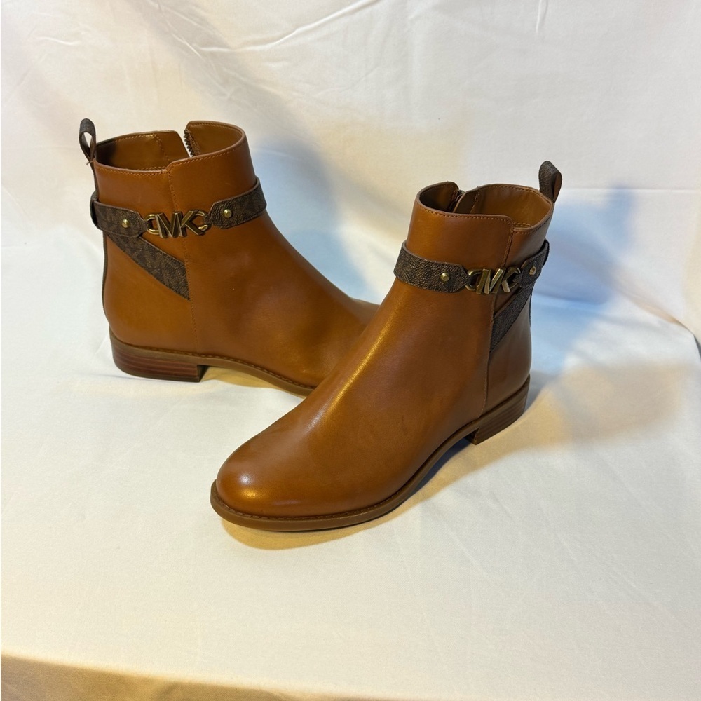 Michael Kors Brown Leather Ankle Boots with Logo Strap – Size 6.5, NWT